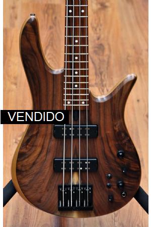 Fodera Monarch 4 Standard 2021 Serial#M4S178 Fodera Monarch 4 Standard 2021 Serial#M4S178